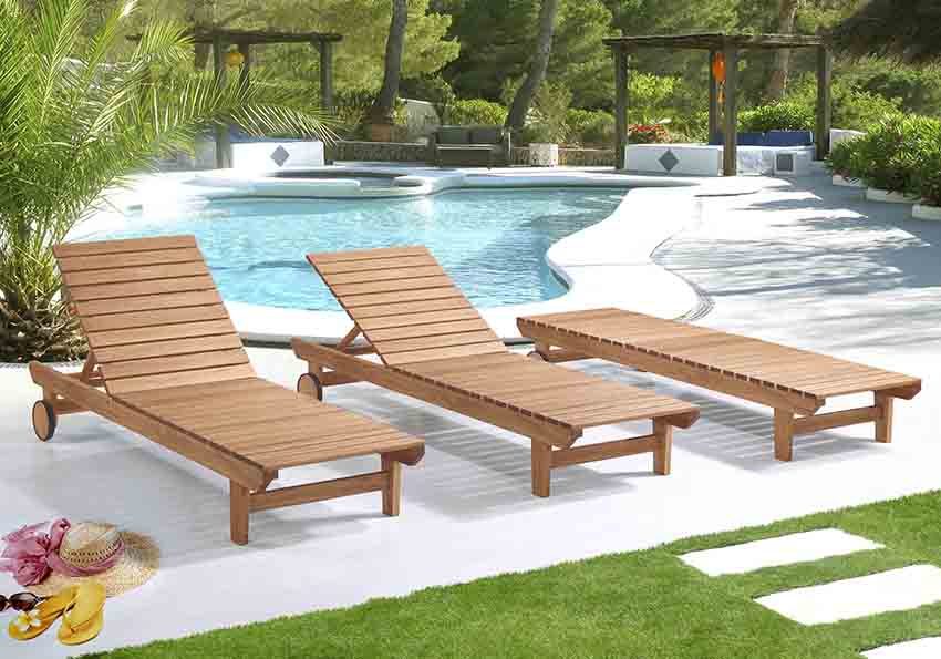 Espreguiçadeira Recanto para Piscina e Spa - Madeira Eucalipto, Acabamento Stain Jatobá - Espaço Casa e Jardim